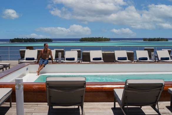Paul Gauguin Cruises MS Paul Gauguin Sun Deck Lifestyle 1 ©Paul Gauguin Cruises.jpg
